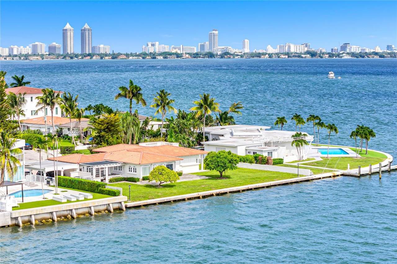 https://bt-photos.global.ssl.fastly.net/miami/1280_boomver_1_A11840020-2.jpg