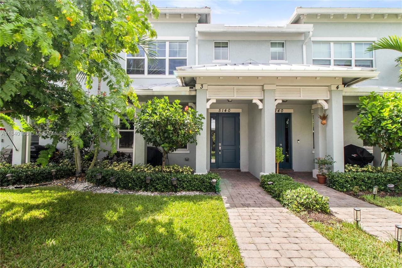 5140 Eucalyptus Dr - Photo 1