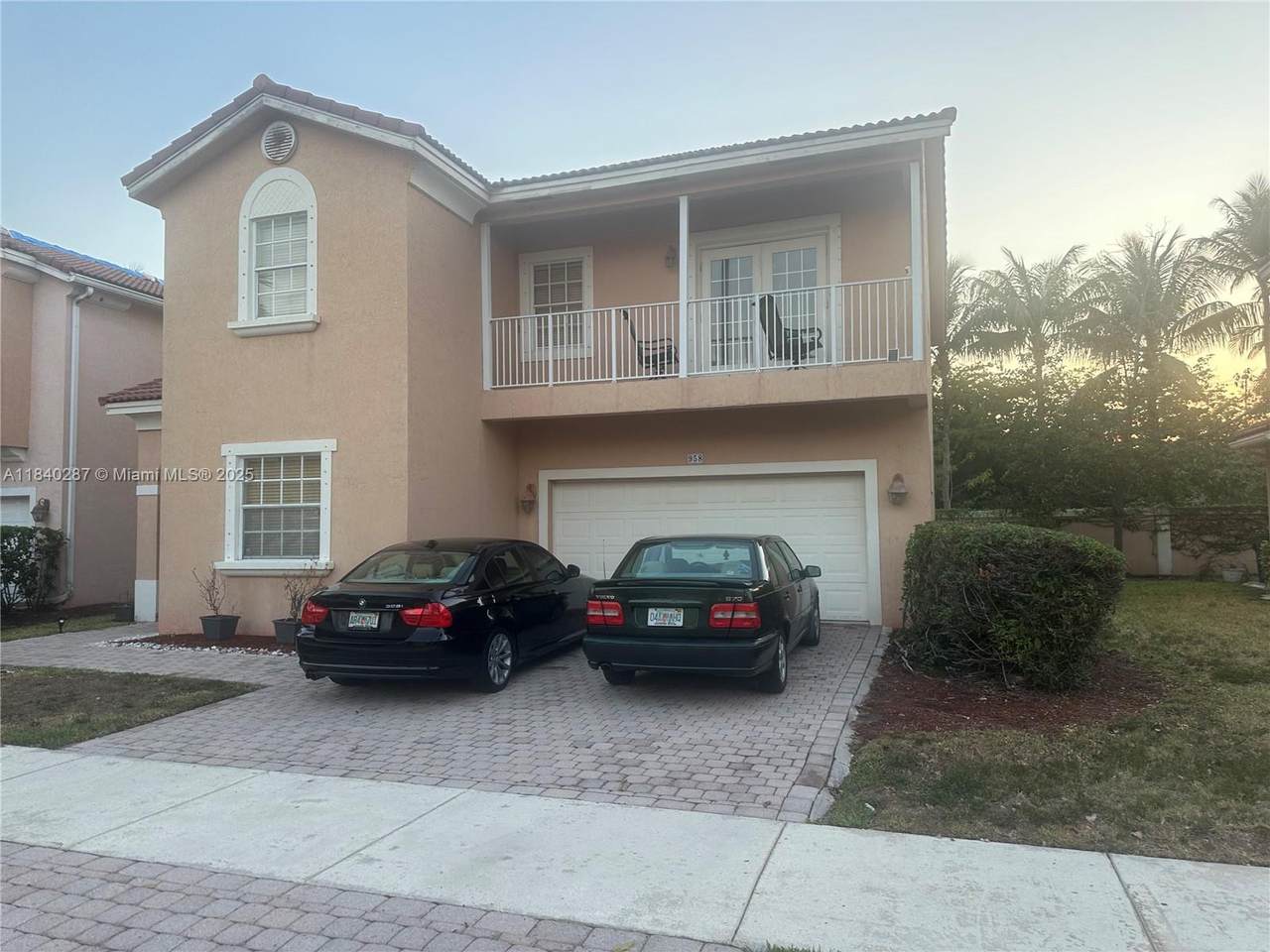 https://bt-photos.global.ssl.fastly.net/miami/1280_boomver_1_A11840287-2.jpg