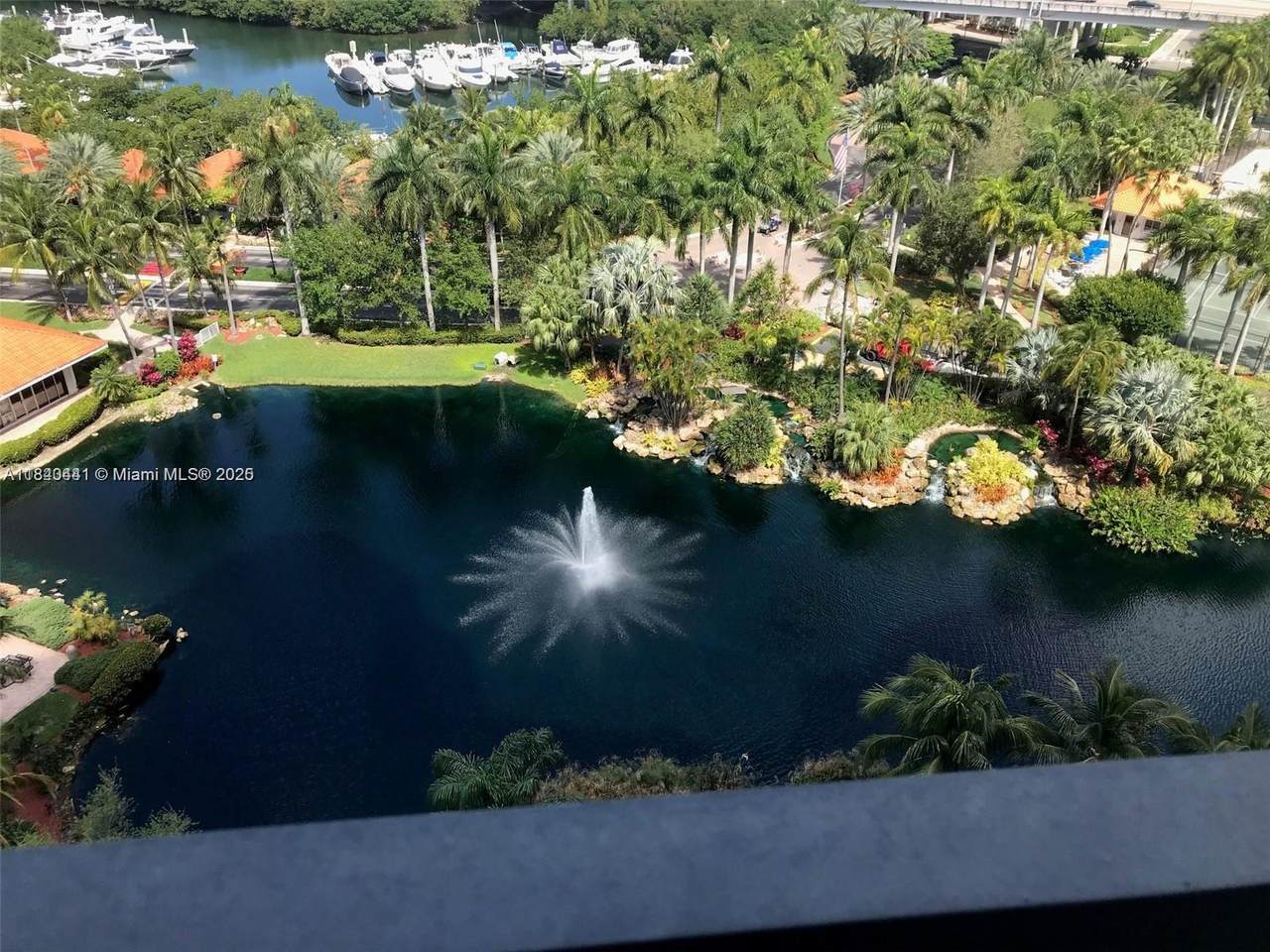 https://bt-photos.global.ssl.fastly.net/miami/1280_boomver_1_A11840441-2.jpg