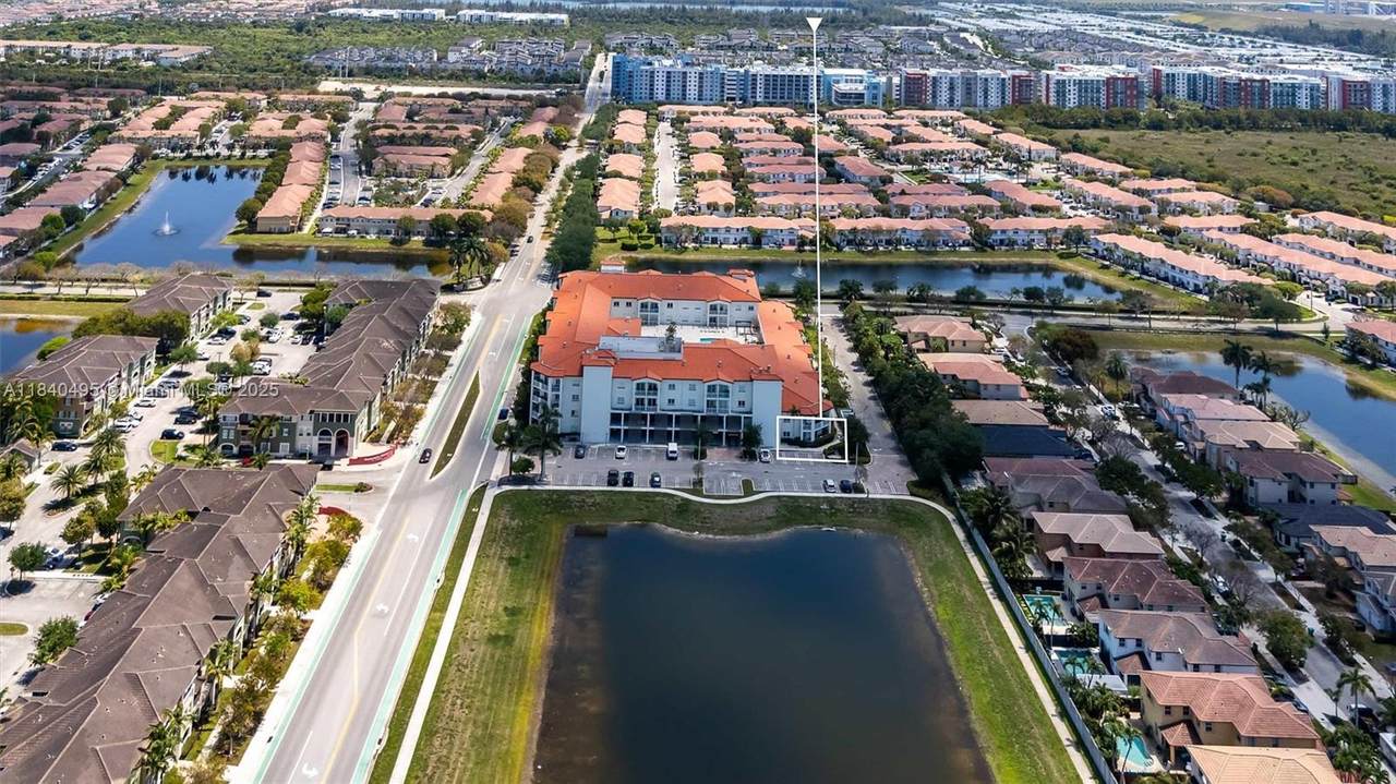 https://bt-photos.global.ssl.fastly.net/miami/1280_boomver_1_A11840495-2.jpg