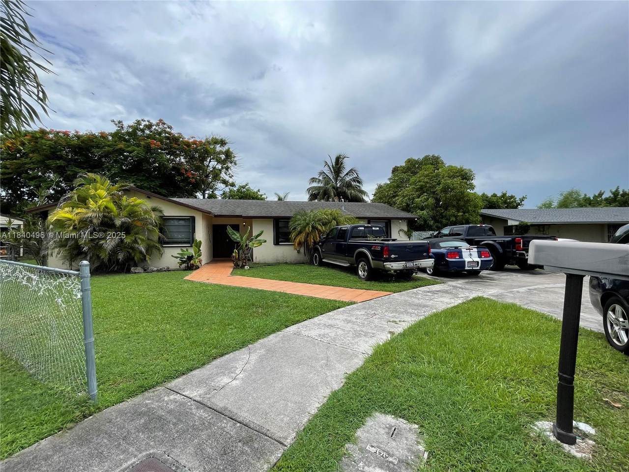 https://bt-photos.global.ssl.fastly.net/miami/1280_boomver_1_A11840496-2.jpg
