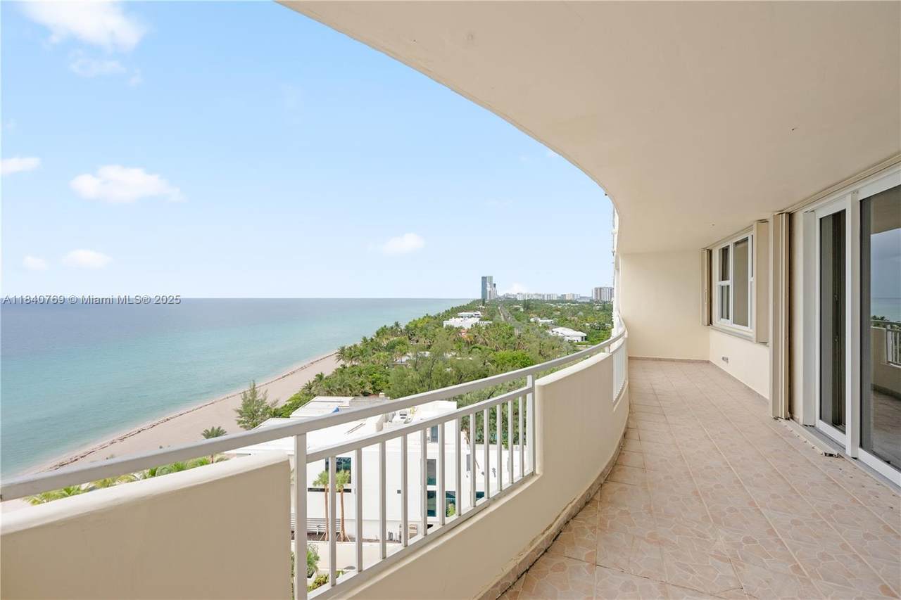3180 Ocean Dr - Photo 1