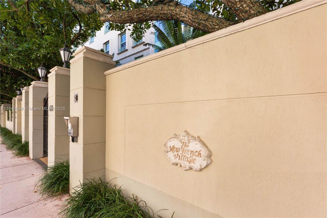 https://bt-photos.global.ssl.fastly.net/miami/1280_boomver_1_A11840889-2.jpg