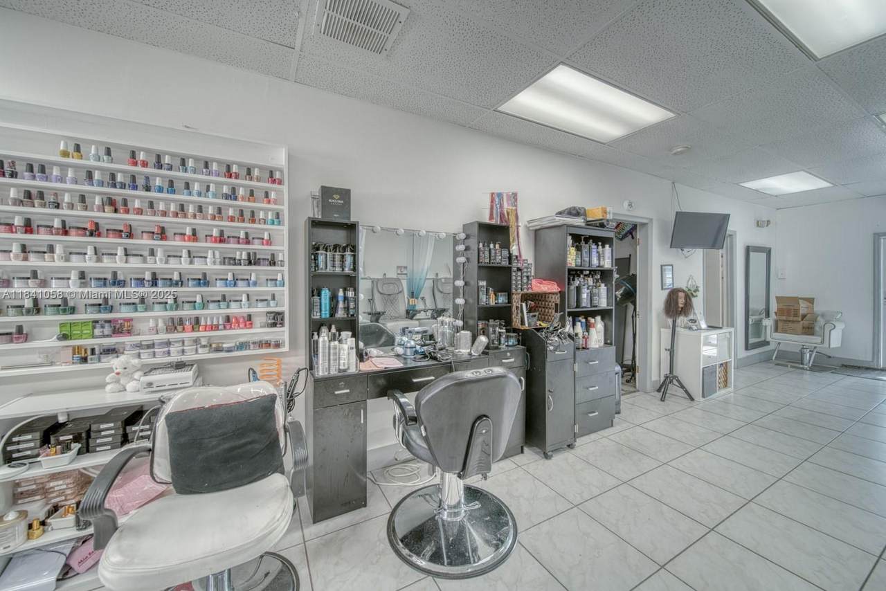 https://bt-photos.global.ssl.fastly.net/miami/1280_boomver_1_A11841058-2.jpg