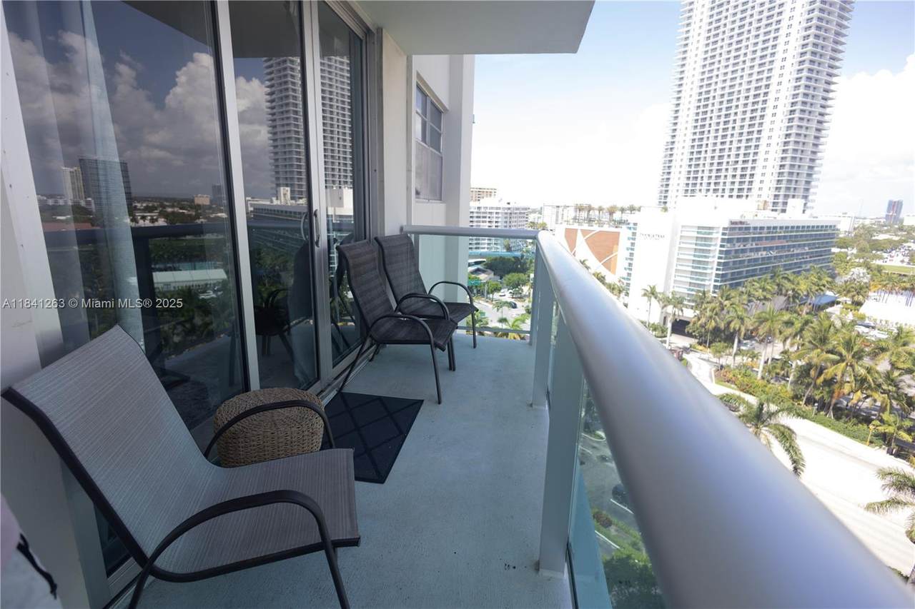 3901 Ocean Dr - Photo 1