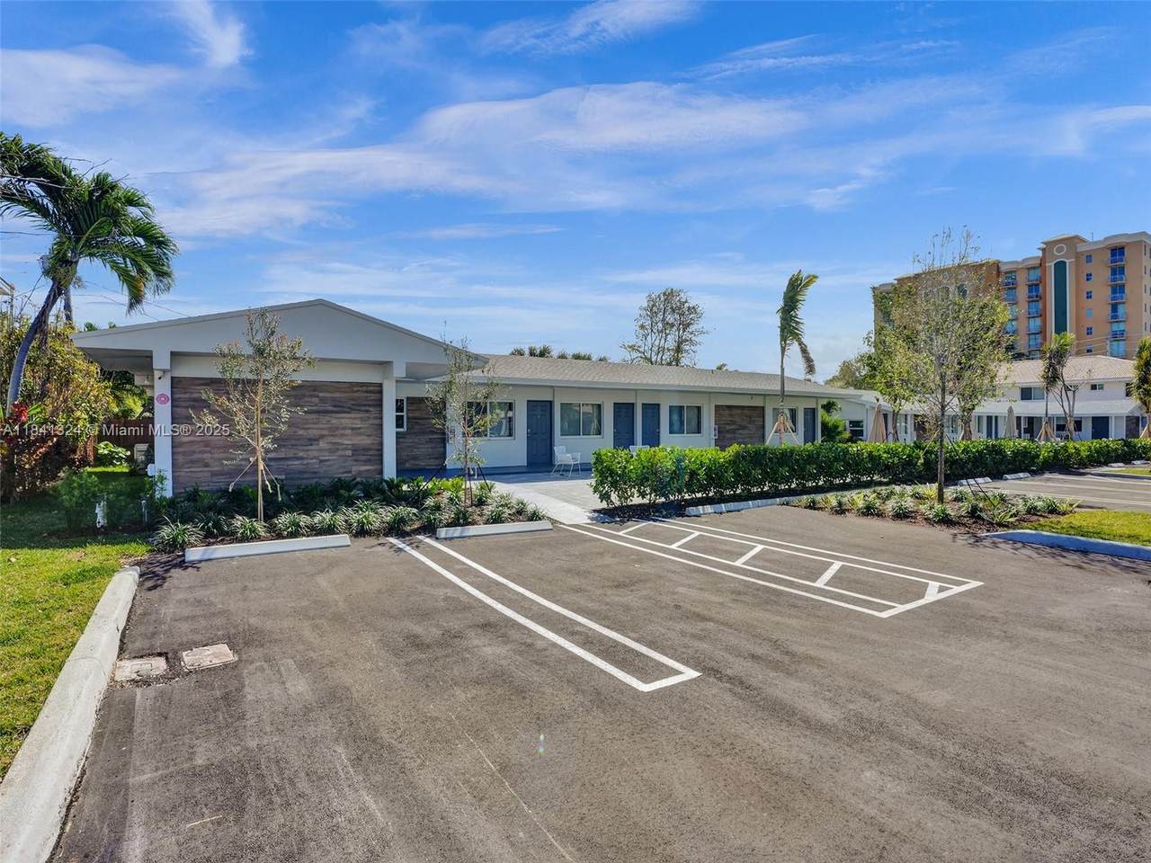 3204-3208 9th St - Photo 1