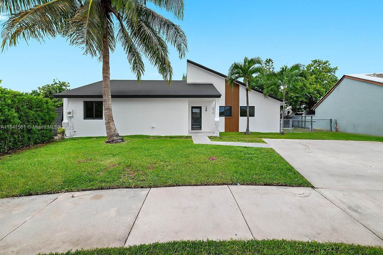 20956 123rd Ave - Photo 1