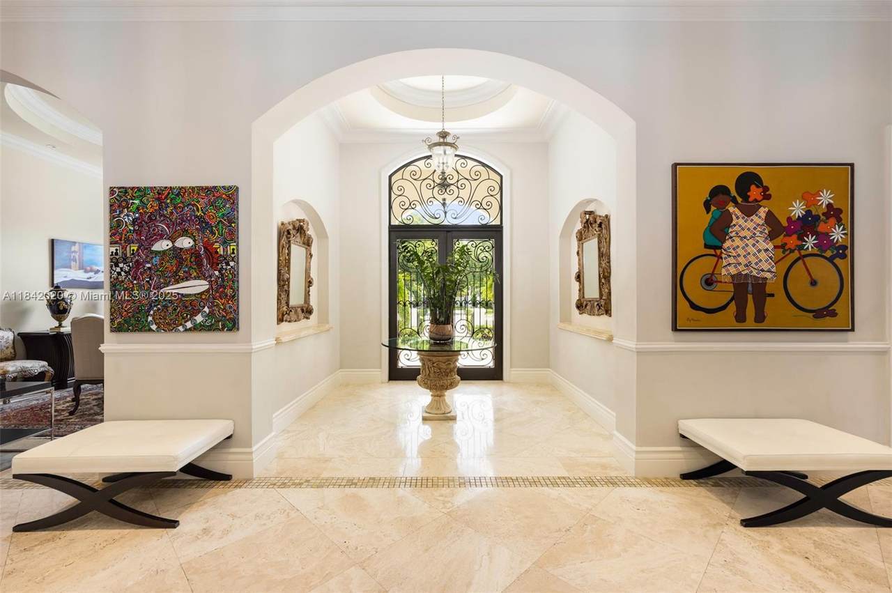 https://bt-photos.global.ssl.fastly.net/miami/1280_boomver_1_A11842020-2.jpg