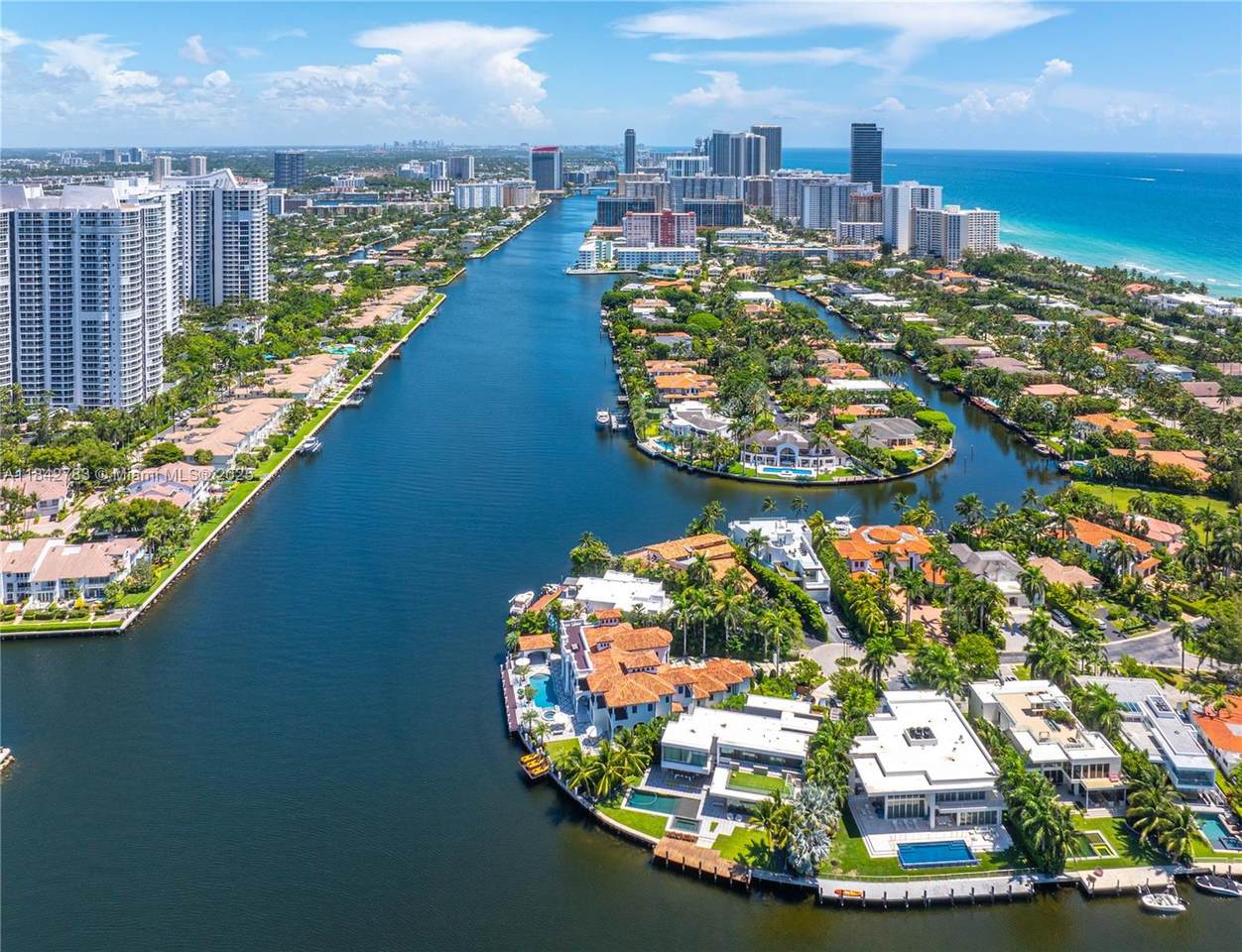 https://bt-photos.global.ssl.fastly.net/miami/1280_boomver_1_A11842783-2.jpg