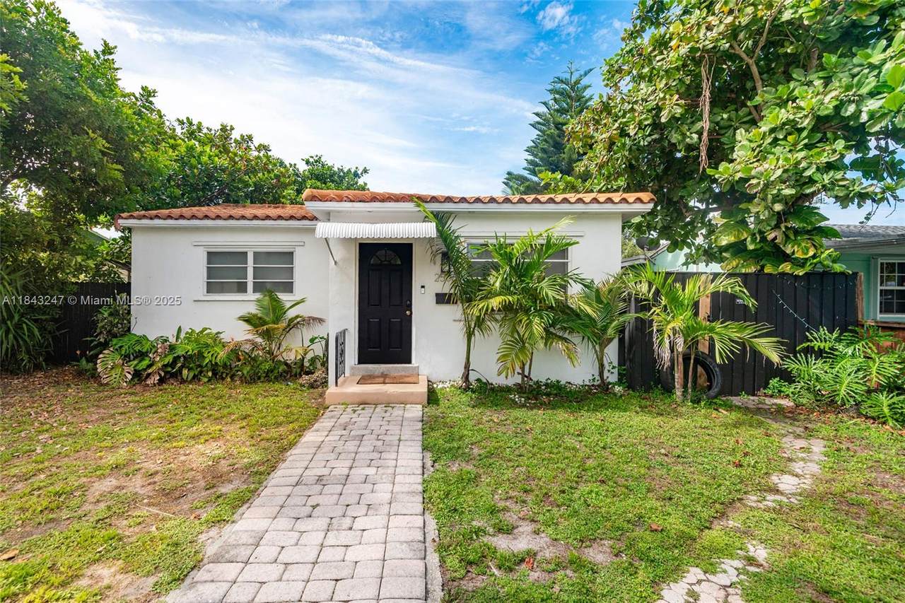 https://bt-photos.global.ssl.fastly.net/miami/1280_boomver_1_A11843247-2.jpg