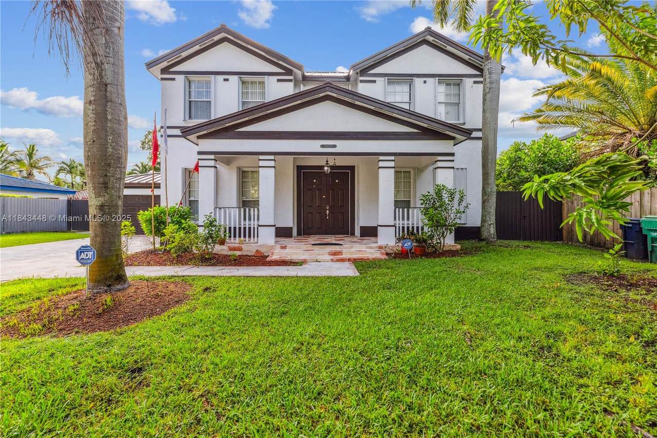 20235 129th Ave - Photo 1