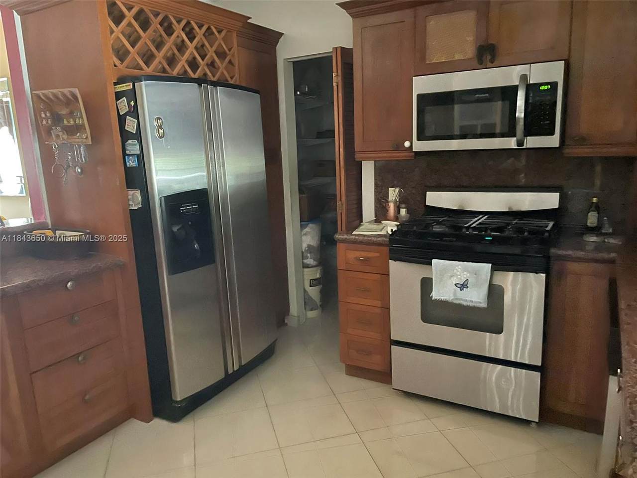 https://bt-photos.global.ssl.fastly.net/miami/1280_boomver_1_A11843650-2.jpg