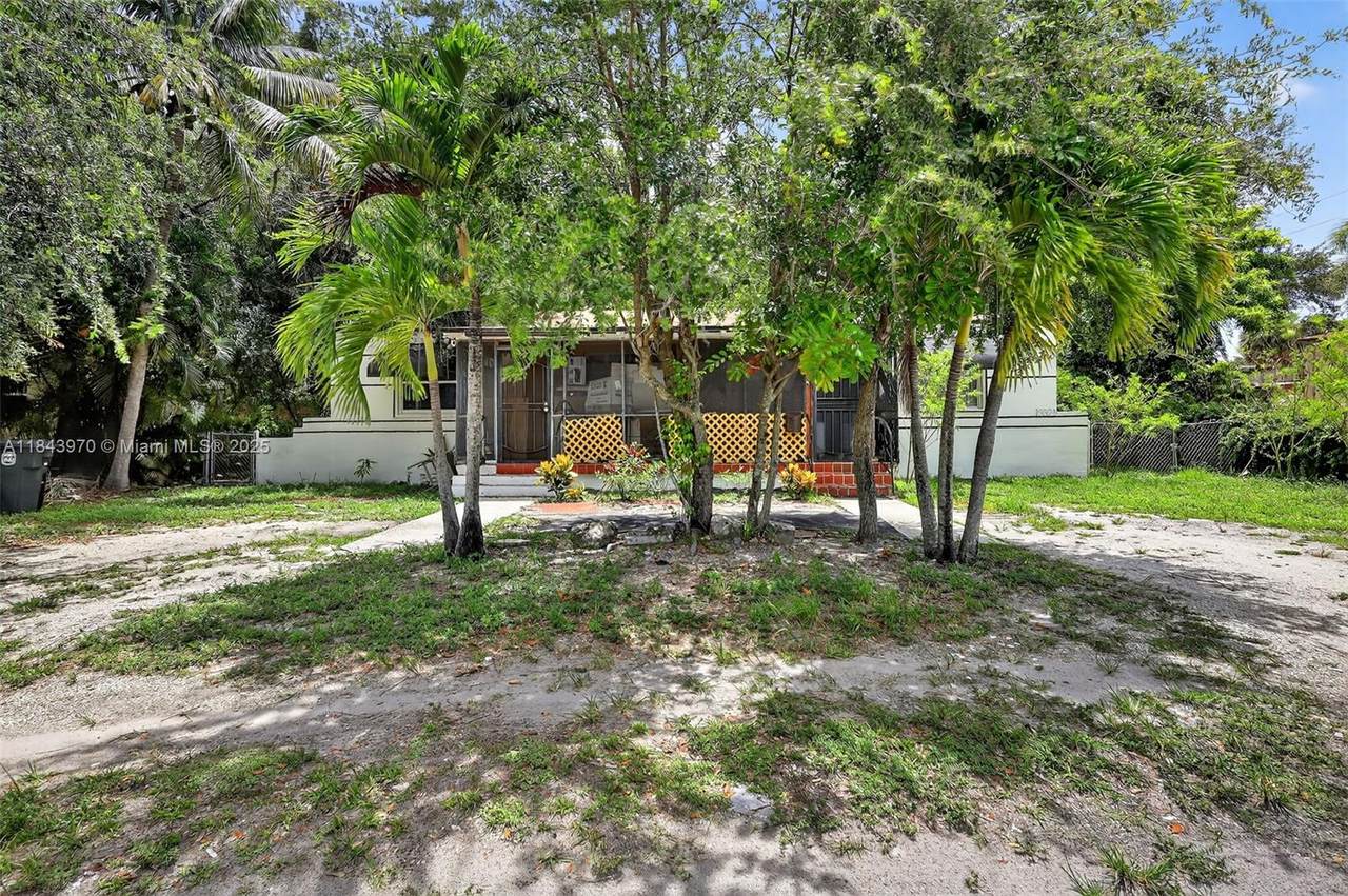 https://bt-photos.global.ssl.fastly.net/miami/1280_boomver_1_A11843970-2.jpg