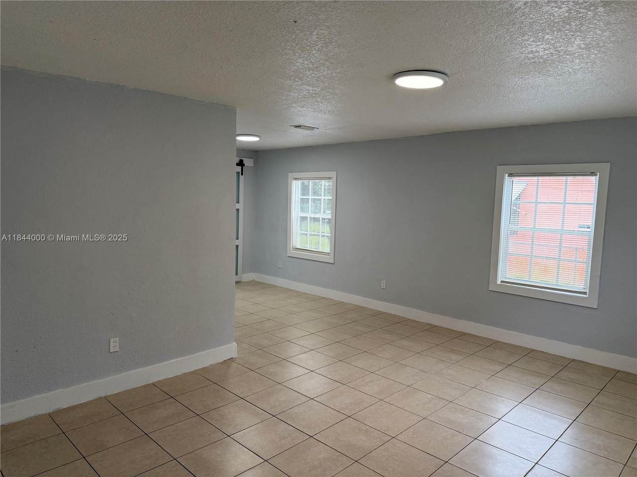 https://bt-photos.global.ssl.fastly.net/miami/1280_boomver_1_A11844000-2.jpg