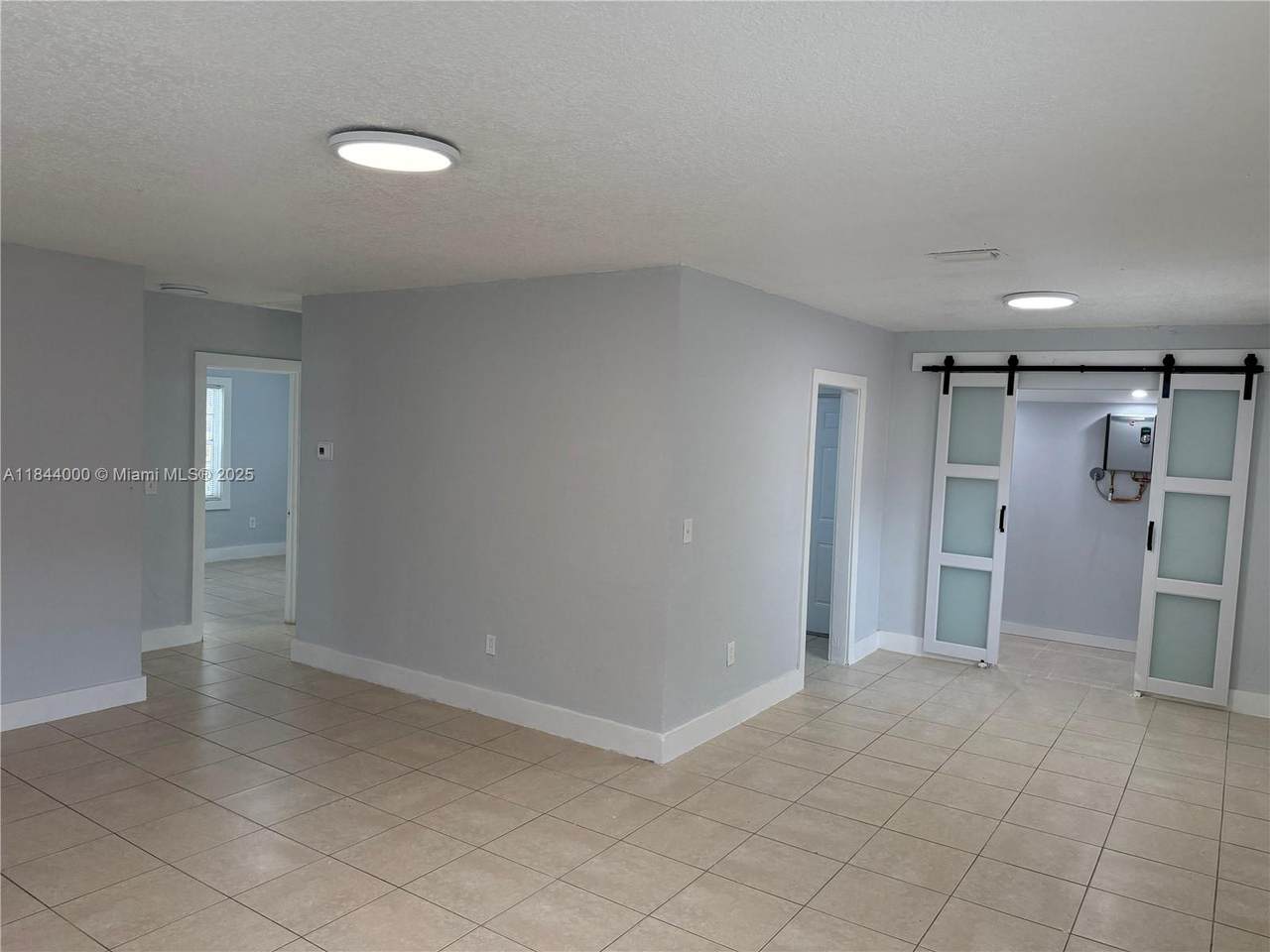 https://bt-photos.global.ssl.fastly.net/miami/1280_boomver_1_A11844000-2.jpg
