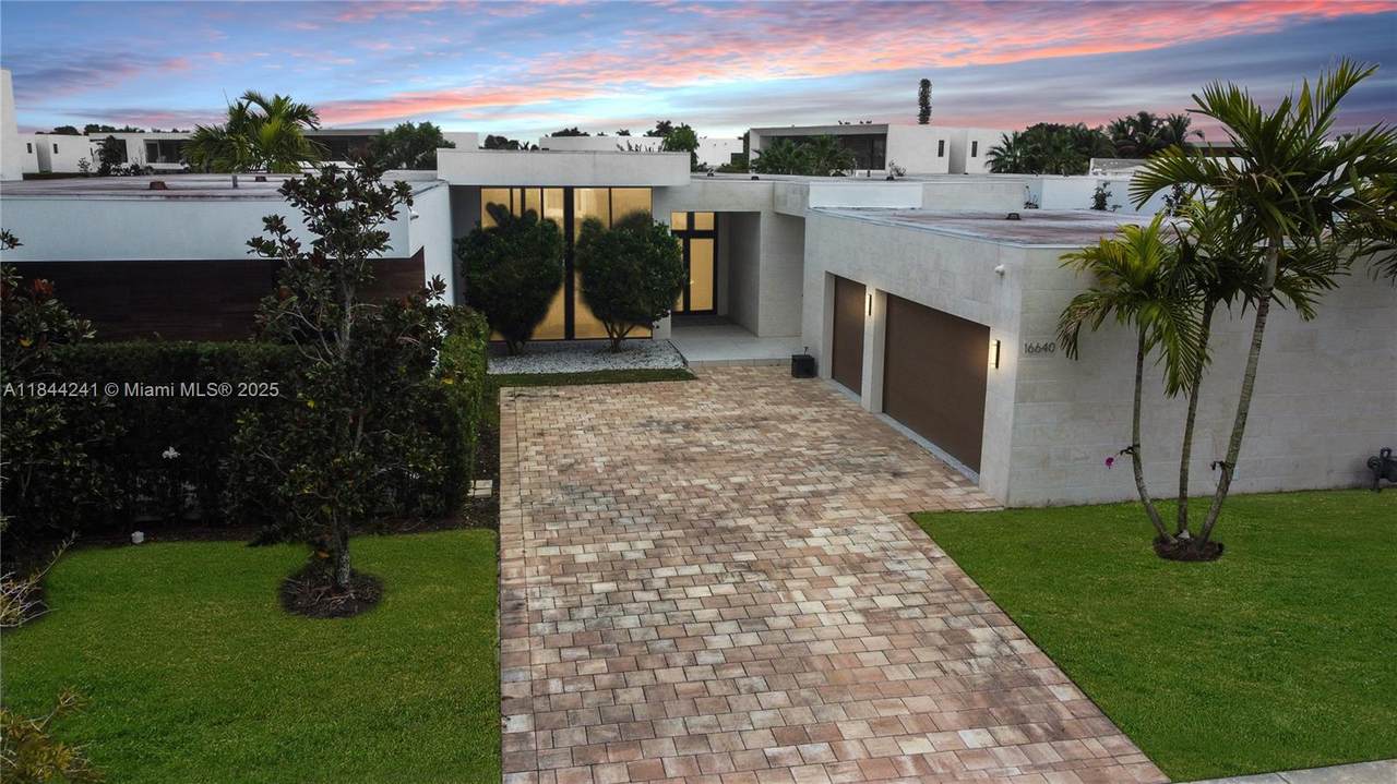 16640 Sunset Way - Photo 1