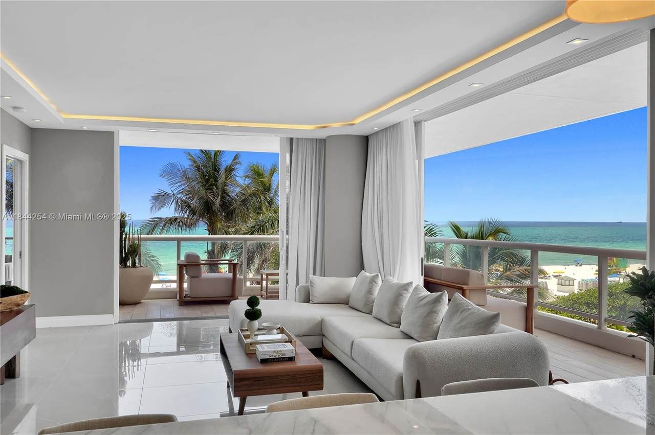 4201 Collins Ave - Photo 1
