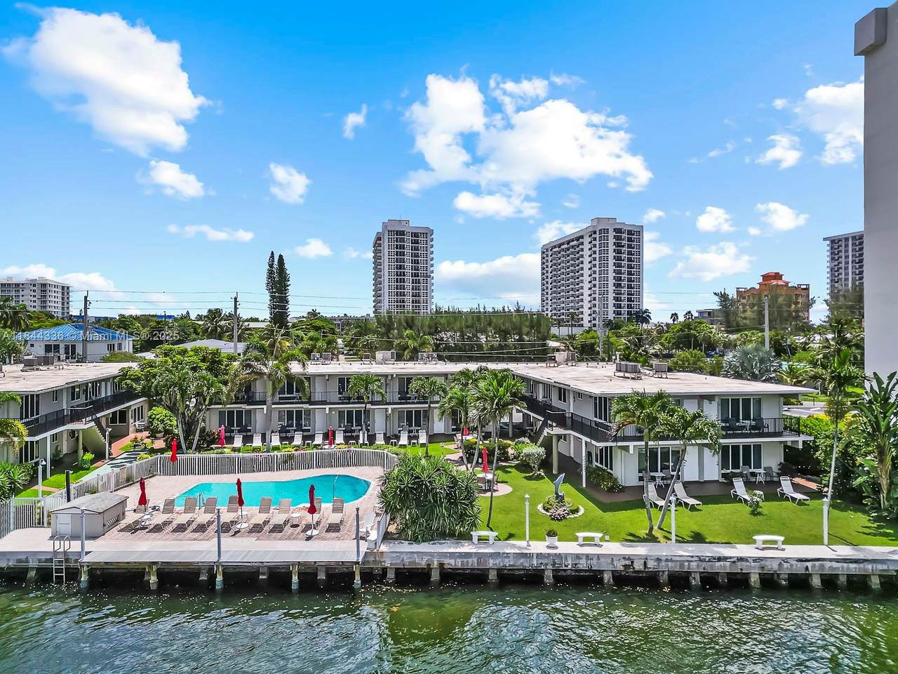 555 Riverside Dr - Photo 1