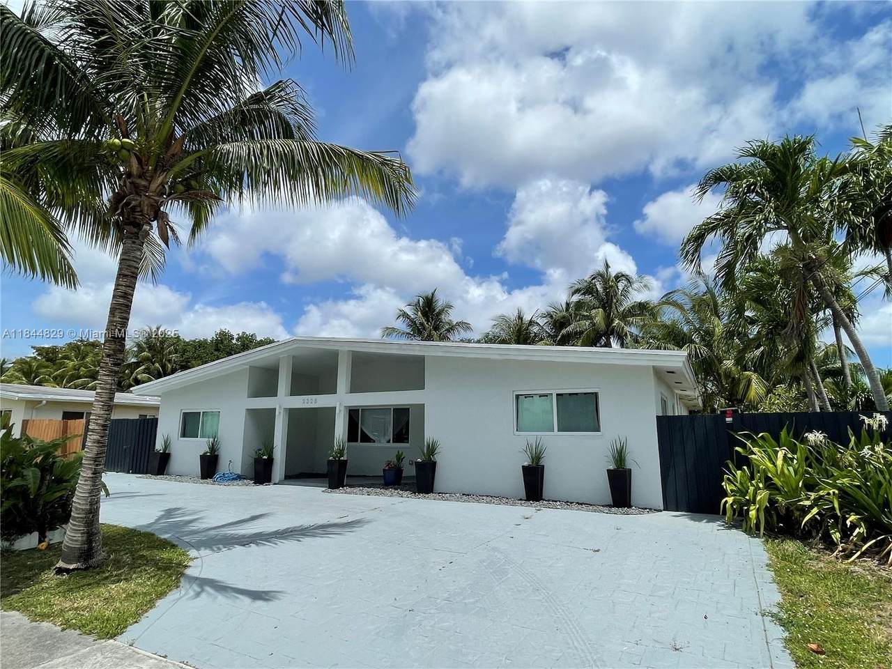https://bt-photos.global.ssl.fastly.net/miami/1280_boomver_1_A11844829-2.jpg