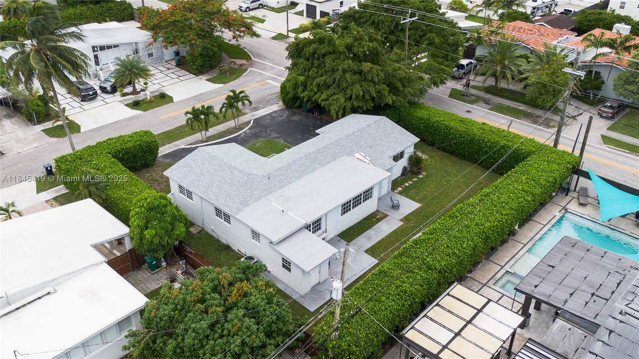 https://bt-photos.global.ssl.fastly.net/miami/1280_boomver_1_A11845419-2.jpg