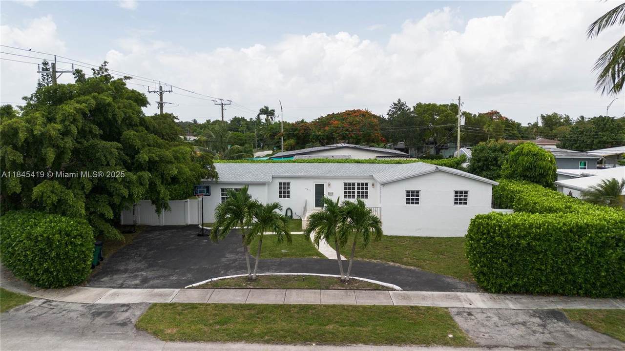 https://bt-photos.global.ssl.fastly.net/miami/1280_boomver_1_A11845419-2.jpg