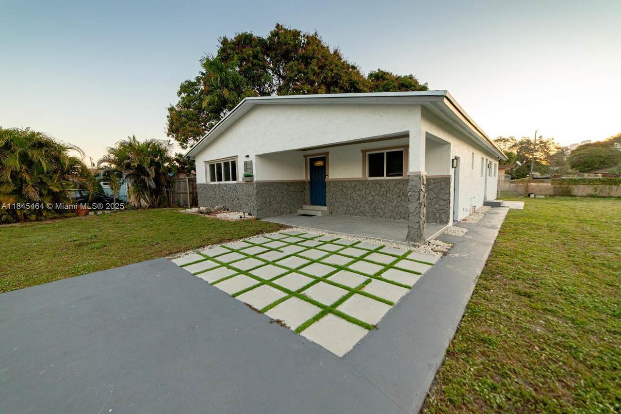 https://bt-photos.global.ssl.fastly.net/miami/1280_boomver_1_A11845464-2.jpg