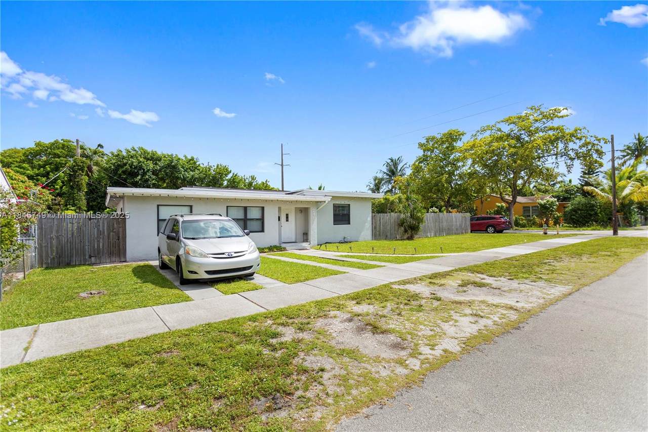 https://bt-photos.global.ssl.fastly.net/miami/1280_boomver_1_A11845749-2.jpg