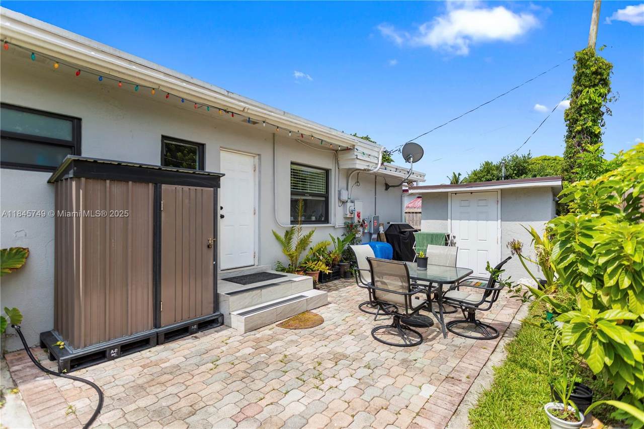 https://bt-photos.global.ssl.fastly.net/miami/1280_boomver_1_A11845749-2.jpg