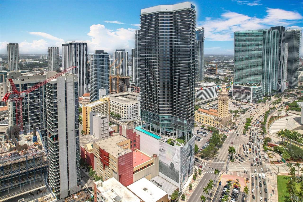 398 5th St - Photo 1