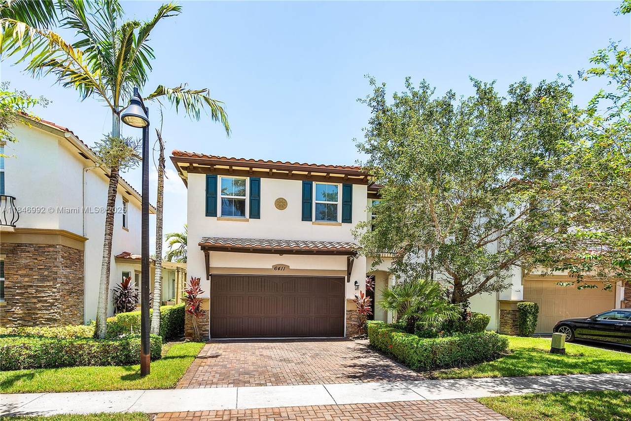 6411 Osprey Landing St - Photo 1