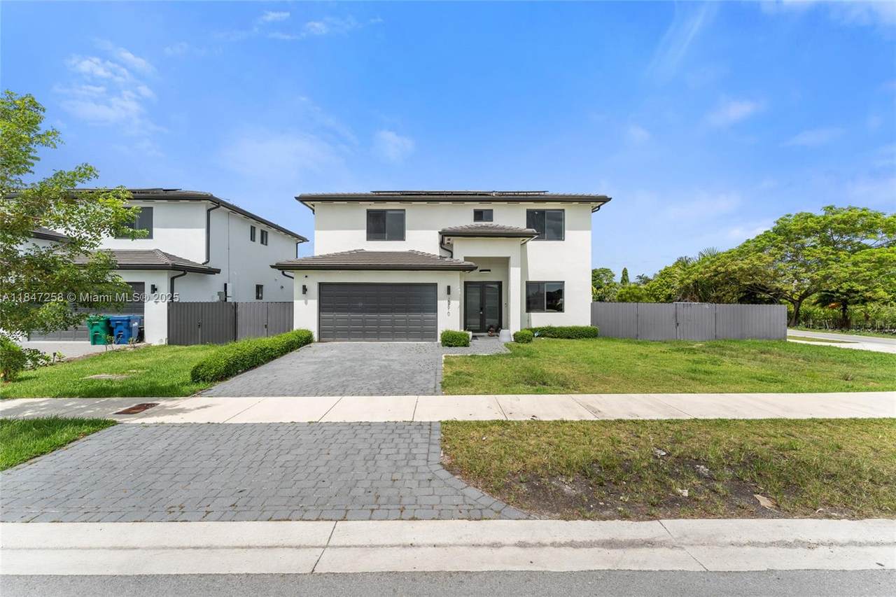 22610 129th Ave - Photo 1