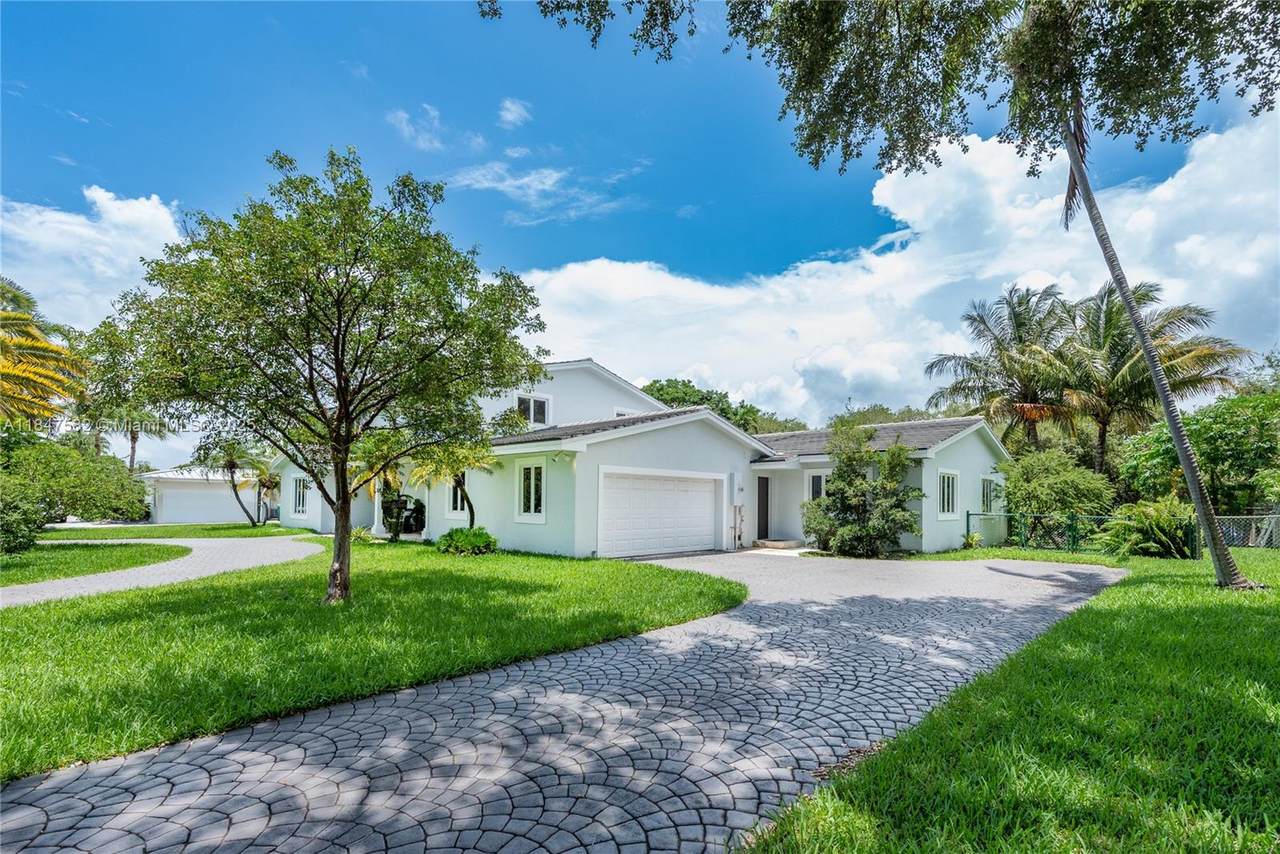 https://bt-photos.global.ssl.fastly.net/miami/1280_boomver_1_A11847582-2.jpg