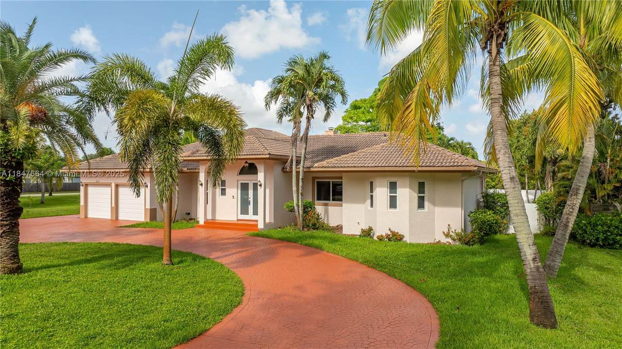 https://bt-photos.global.ssl.fastly.net/miami/1280_boomver_1_A11847664-2.jpg