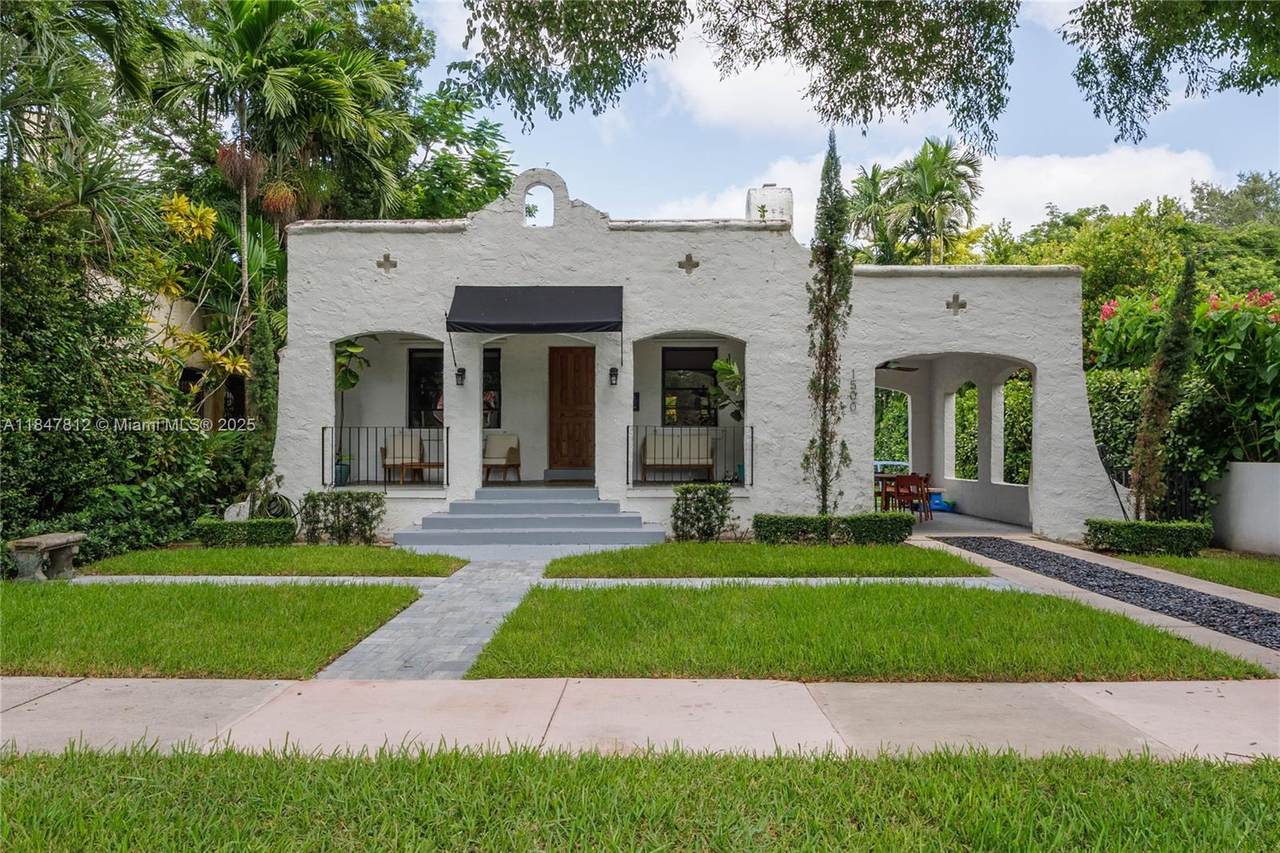 1500 Madrid St - Photo 1