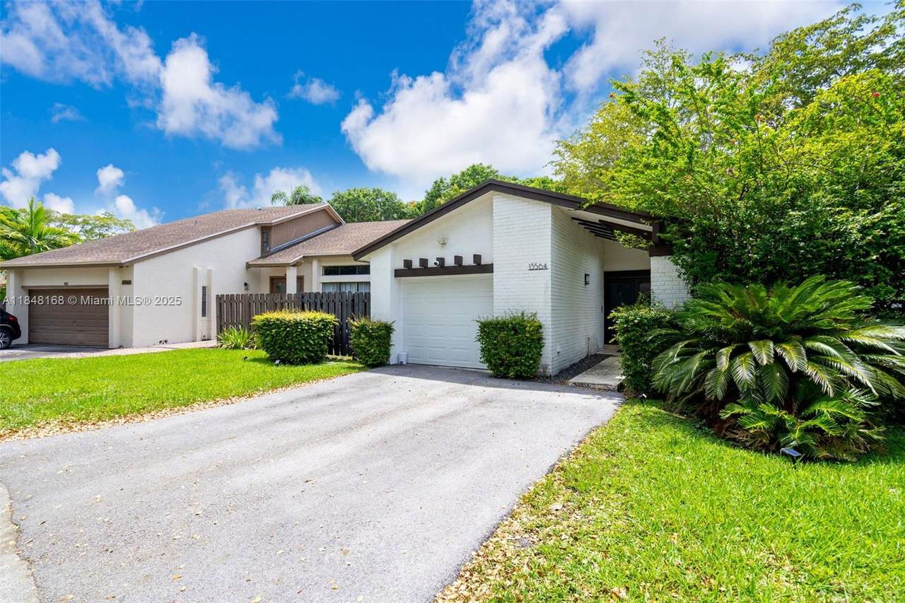 https://bt-photos.global.ssl.fastly.net/miami/1280_boomver_1_A11848168-2.jpg