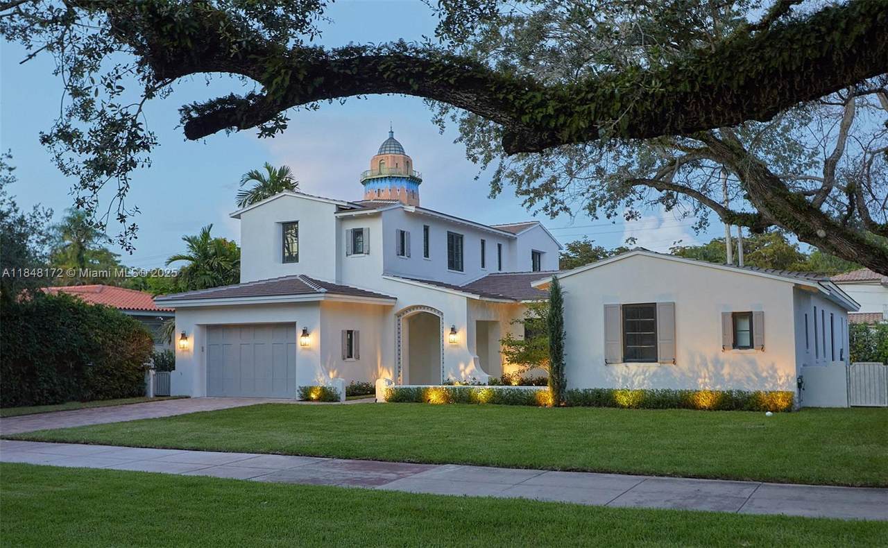 2015 Country Club Prado - Photo 1