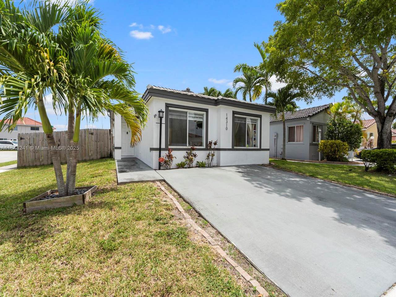 https://bt-photos.global.ssl.fastly.net/miami/1280_boomver_1_A11848241-2.jpg