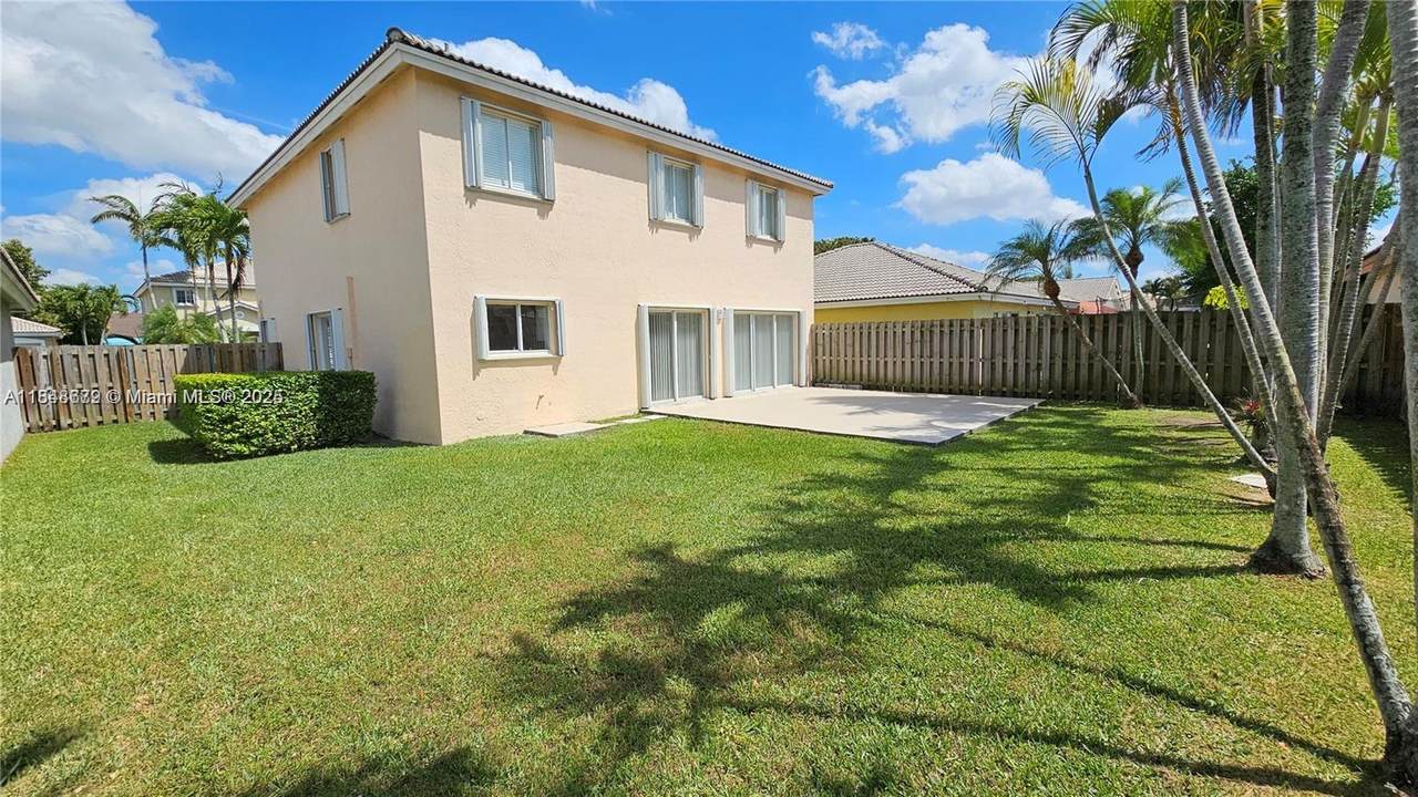 https://bt-photos.global.ssl.fastly.net/miami/1280_boomver_1_A11848679-2.jpg