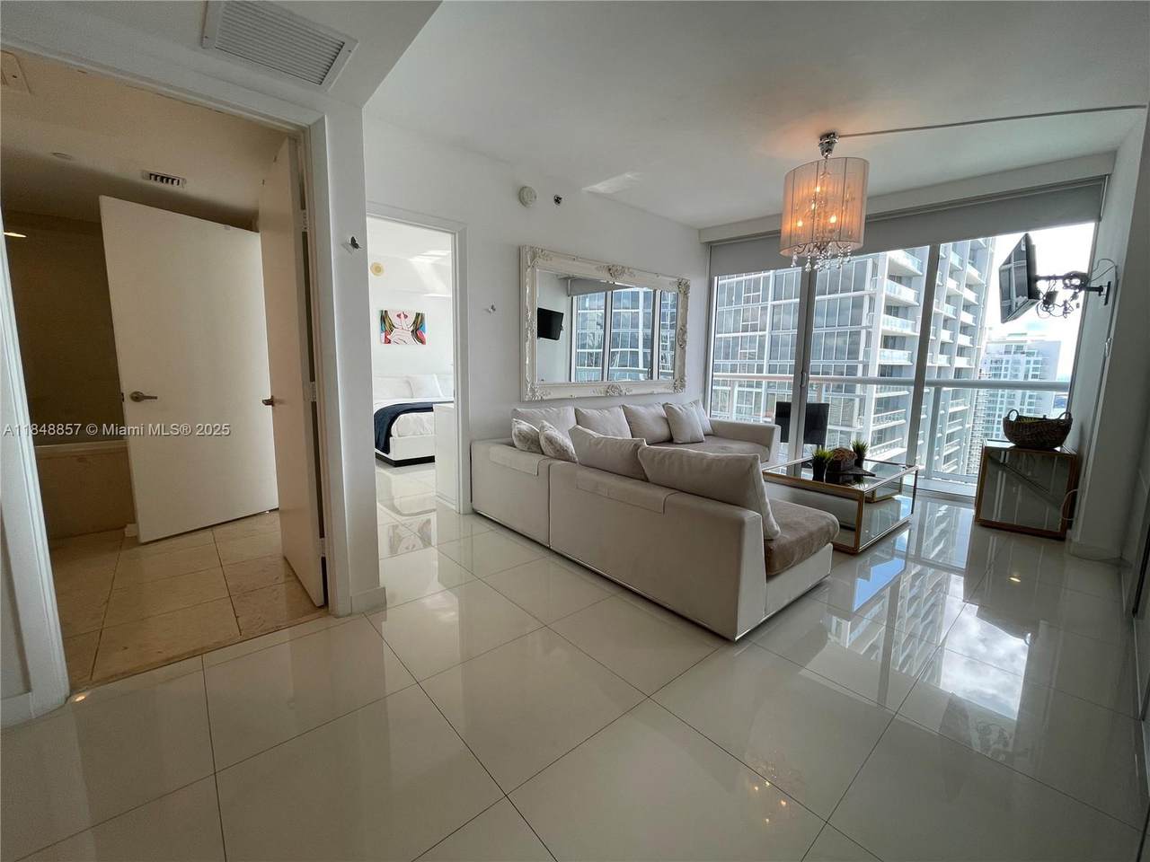 https://bt-photos.global.ssl.fastly.net/miami/1280_boomver_1_A11848857-2.jpg