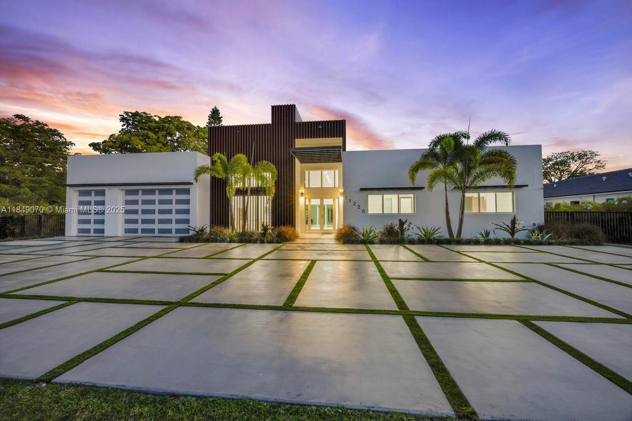 https://bt-photos.global.ssl.fastly.net/miami/1280_boomver_1_A11849070-2.jpg