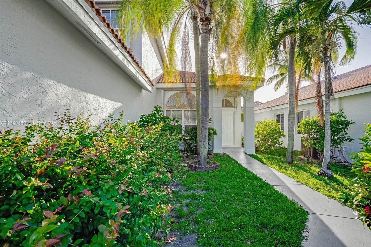 https://bt-photos.global.ssl.fastly.net/miami/1280_boomver_1_A11849359-2.jpg