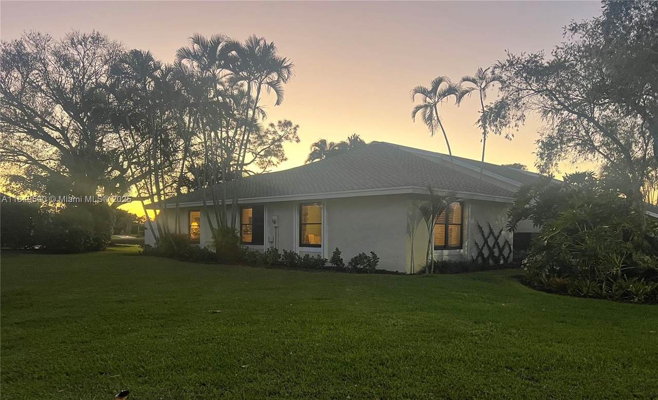 6198 Brandon St - Photo 1