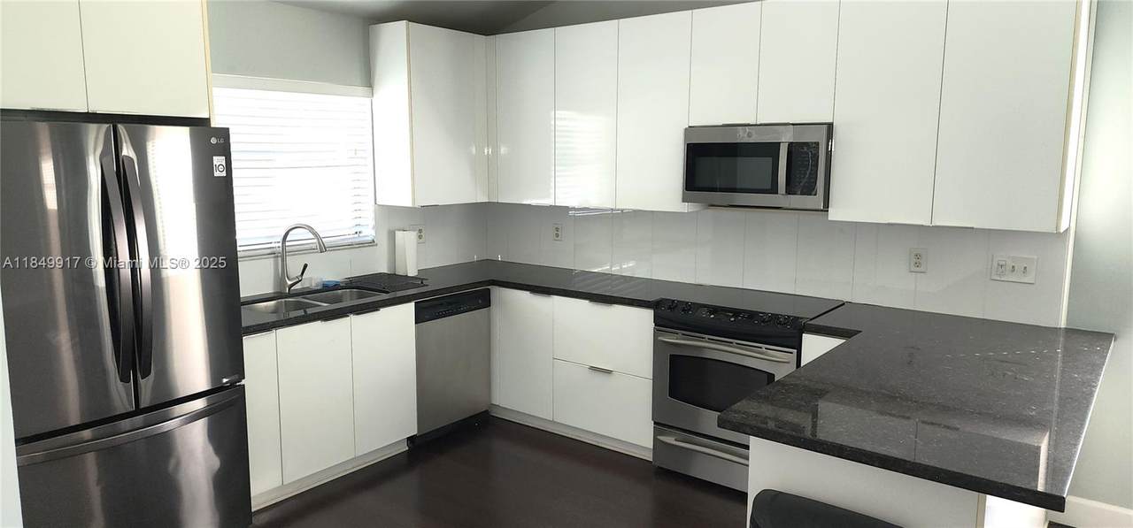 49 Tara Lakes Dr E - Photo 1