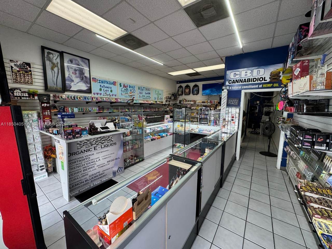 Smoke Shop for Sale Prime Doral Location - Photo 1