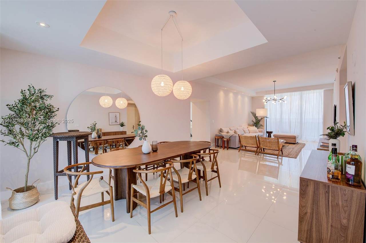 15901 Collins Ave - Photo 1