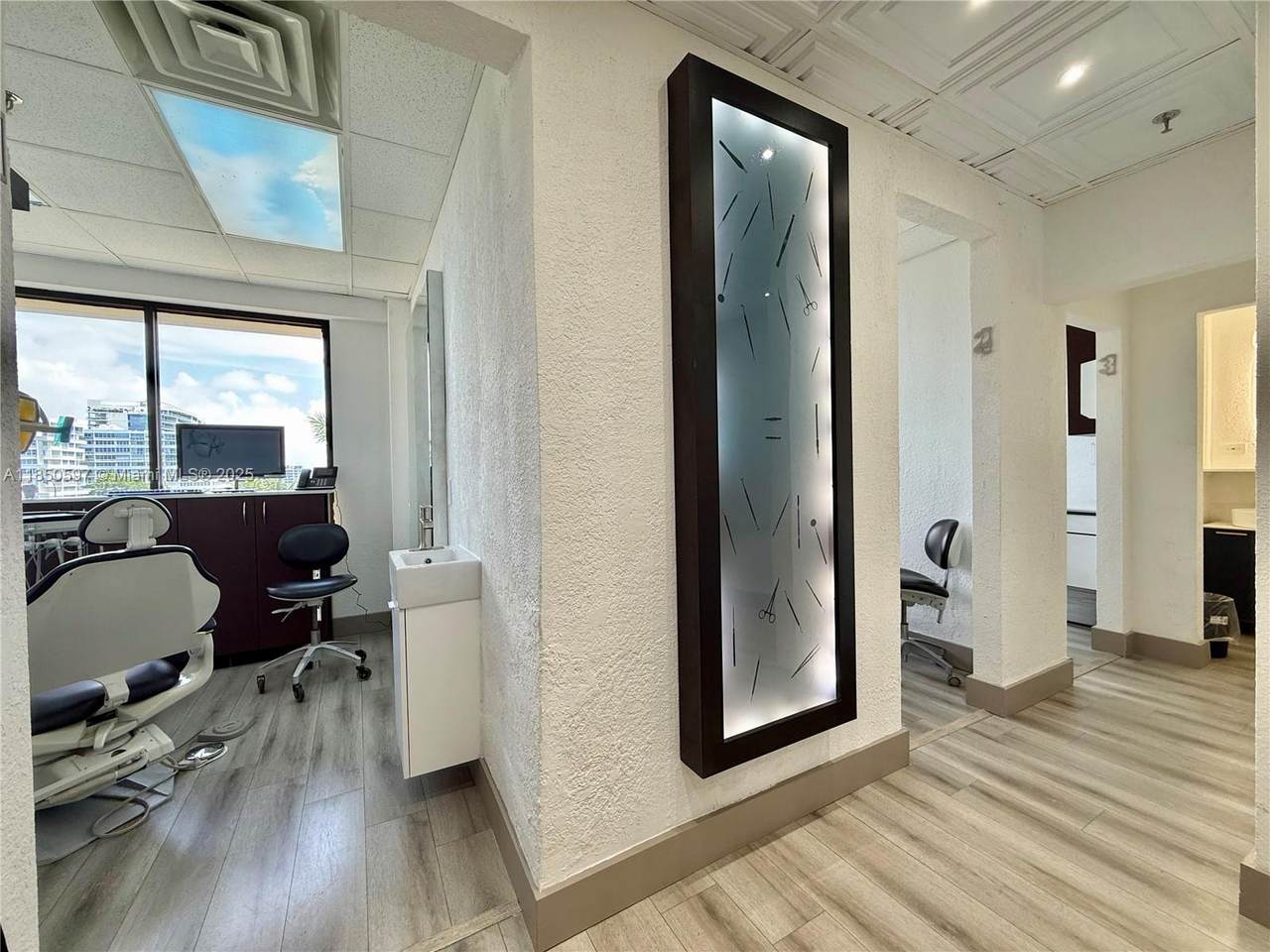 https://bt-photos.global.ssl.fastly.net/miami/1280_boomver_1_A11850597-2.jpg