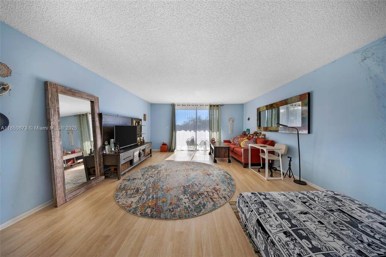 12500 15th Ave - Photo 1