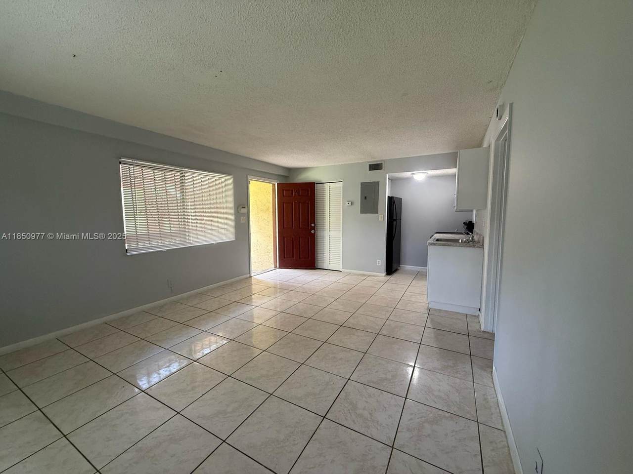 2018 43rd Ter - Photo 1