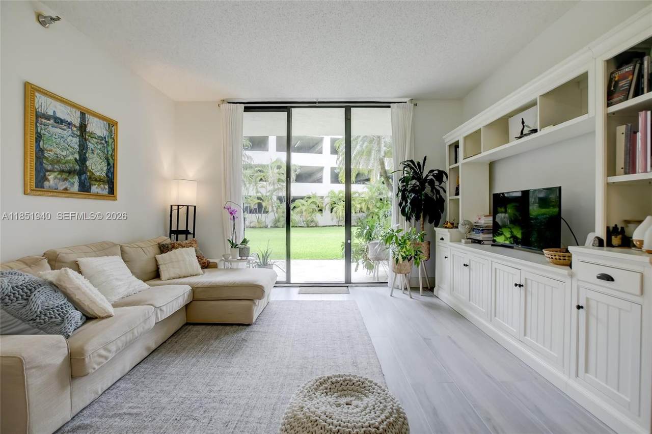 https://bt-photos.global.ssl.fastly.net/miami/1280_boomver_1_A11851940-2.jpg